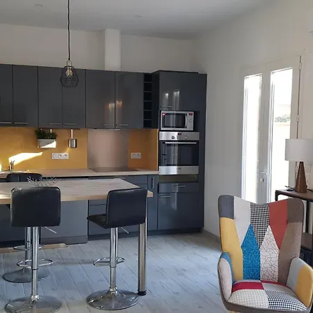 Holiday home Coquette Maison Canetoise *